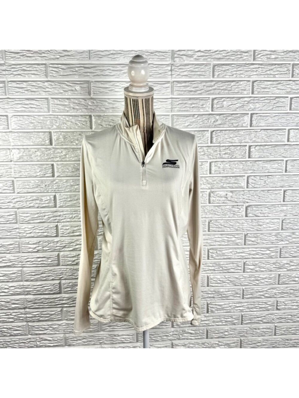 Skechers Performance Cream Colored Long Sleeve Quarter Zip Pullover Shirt Sz XL